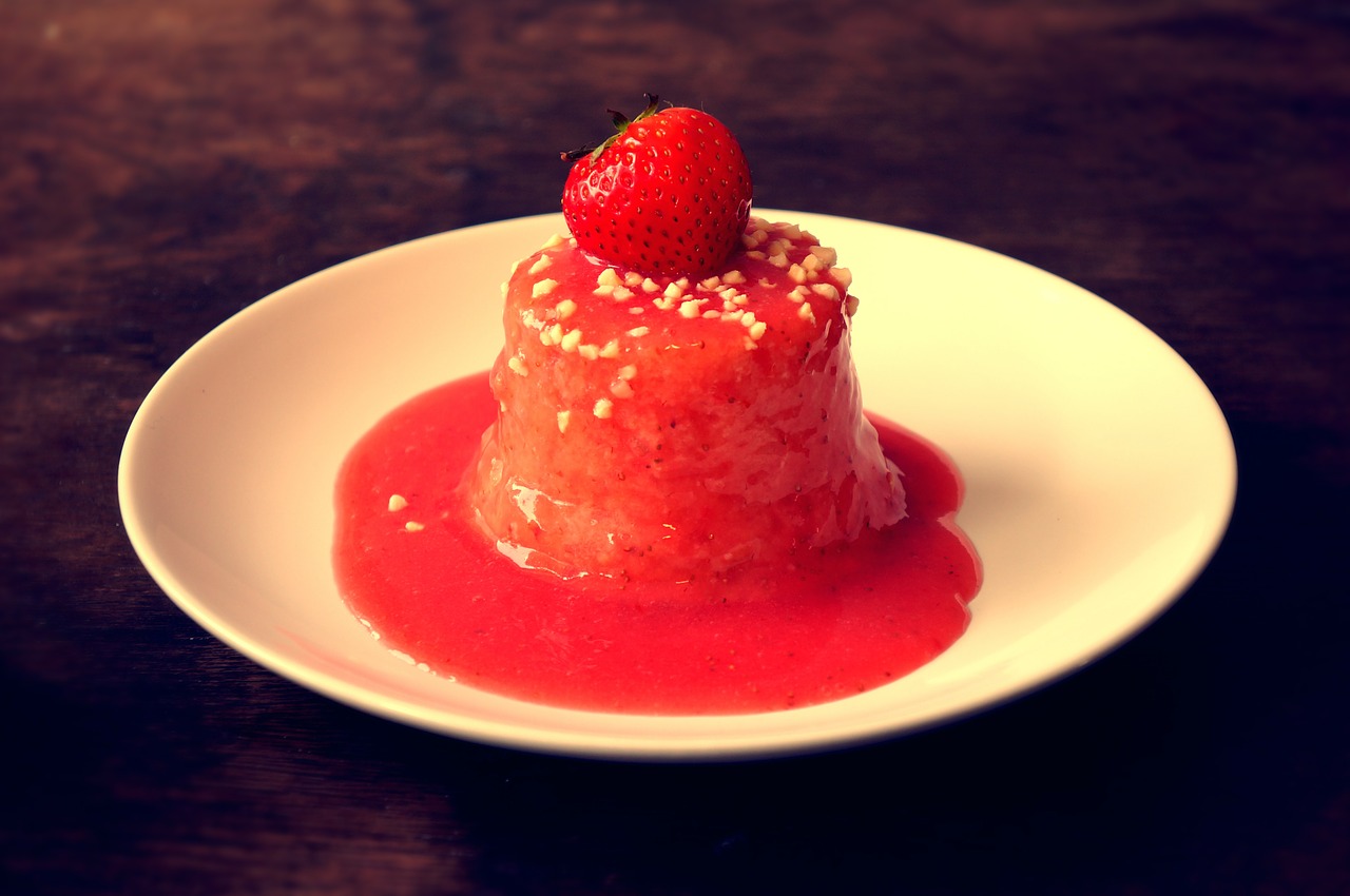 Edward_Scissor_Hands_Raspeberry_Ice Raspberry Ice - Perfect for sculpting with your own scissors!